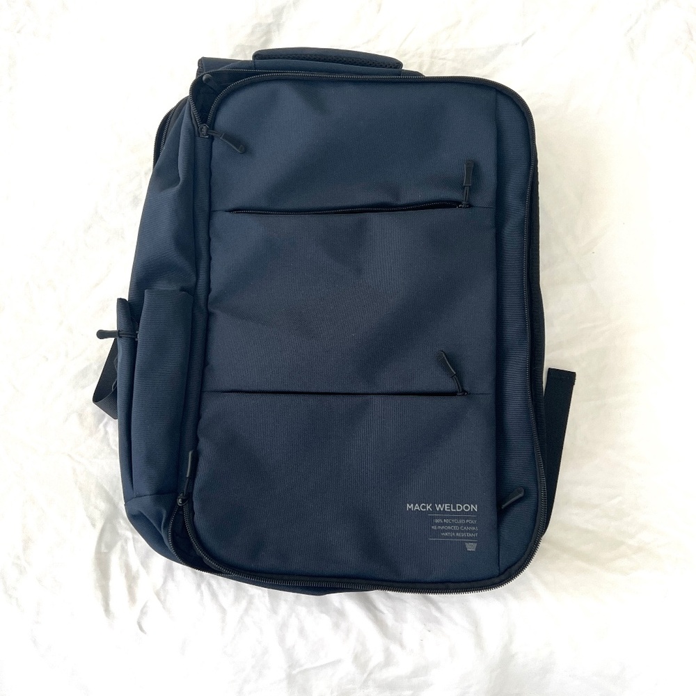 Mack Weldon Atlas Travel Backpack – Blue – 25L  - Ex Cond.
